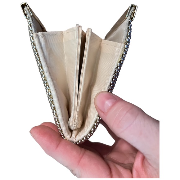 Gold Mesh Evening Bag Clutch with Detachable  Shoulder Strap - Picture 3 of 15